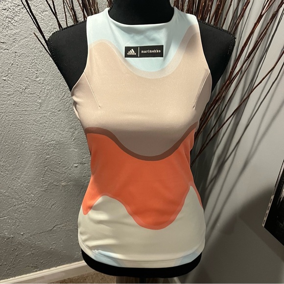 🌸NWT ADIDAS MARIMEKKO SPORTS TANK SIZE X-SMALL🌸 - Picture 2 of 6